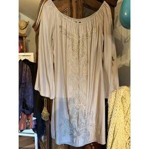 NEW UNION OF ANGELS women's embroidered dress in mocha